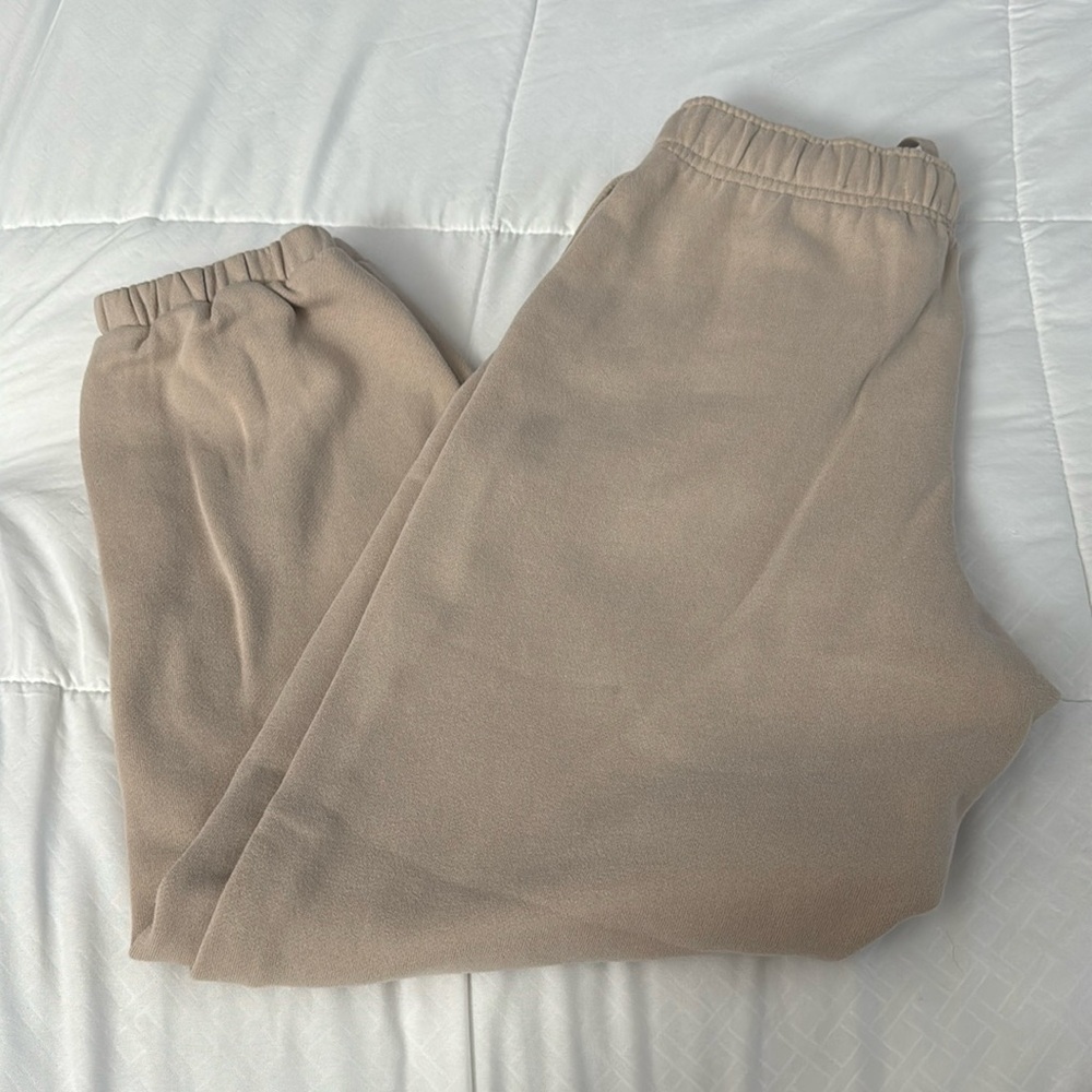 lululemon scuba joggers mohave tan